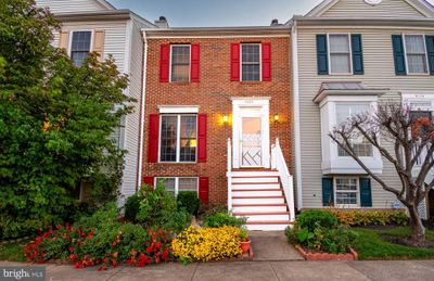 4026 Kimberley Glen Court, Townhouse with 4 bedrooms, 3 bathrooms and null parking in CHANTILLY VA | Image 1