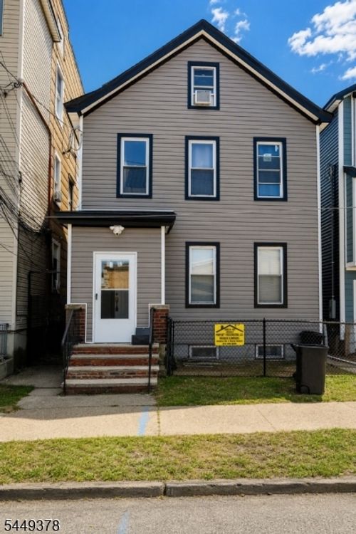 348 11th Ave, Paterson, NJ, 07514-2705 | Card Image