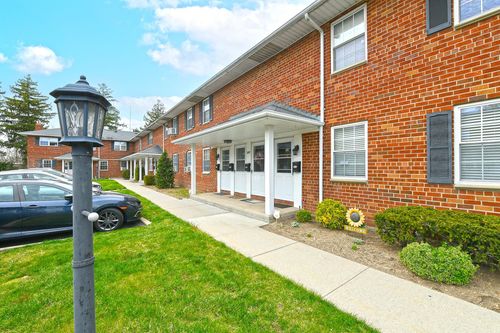 apt-1n-257 Hicksville Rd, Bethpage, NY, 11714-3439 | Card Image