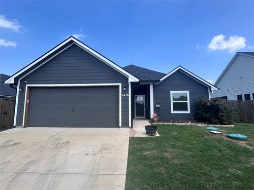 5416 Belaire Cir, Granbury, TX, 76048-6551 | Card Image