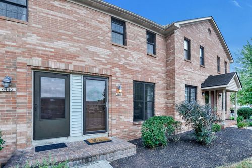 6450 Brookedge Ct, Dublin, OH, 43017-1675 | Card Image