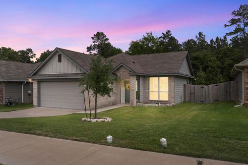 139 New Dawn Trl, Huntsville, TX, 77320-2133 | Card Image
