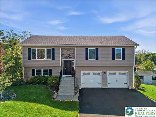 1705 2nd St, Bethlehem, PA, 18020-6400 | Card Image