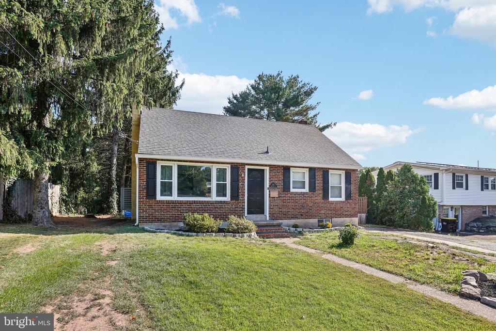 Mervine St, Pottstown, PA 19464