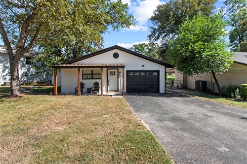 2500 Wildwood Way, Tool, TX, 75143-1490 | Card Image