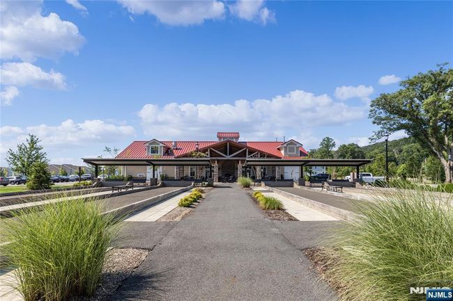 APT-37 - 50-37 W Lindsley Rd, Condo with 2 bedrooms, 2 bathrooms and null parking in Cedar Grove NJ | Image 26