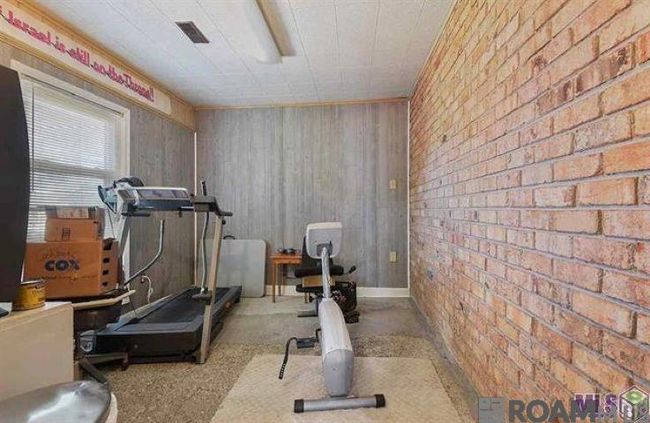 9929 Mint Dr, House other with 3 bedrooms, 2 bathrooms and 4 parking in Baton Rouge LA | Image 6