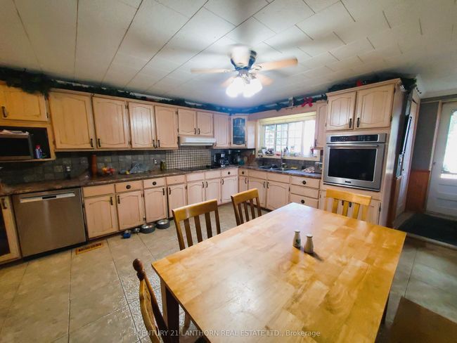 173 (B) Card Rd, Home with 5 bedrooms, 1 bathrooms and 10 parking in Yarker ON | Image 35