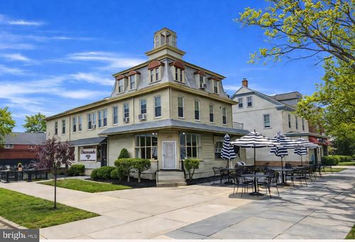 1 E Mantua Ave, Wenonah, NJ, 08090-1965 | Card Image