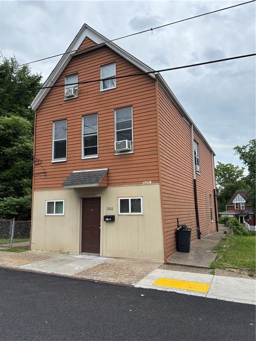 1010 Lincoln Ave, Pittsburgh, PA, 15206-2712 | Card Image