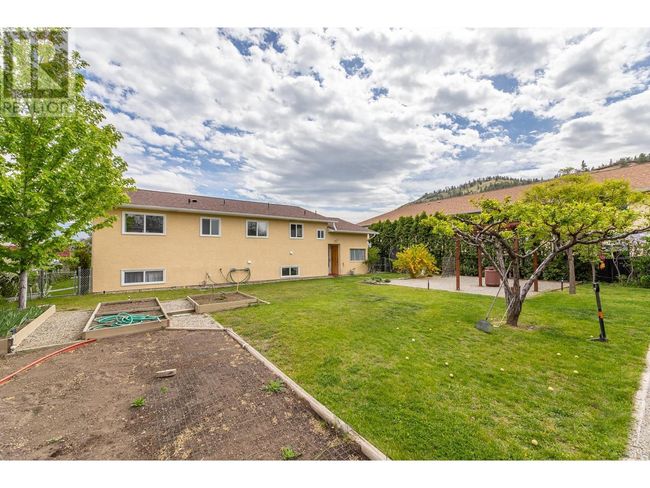 13018 Armstrong Ave, House other with 4 bedrooms, 3 bathrooms and 4 parking in Summerland BC | Image 39