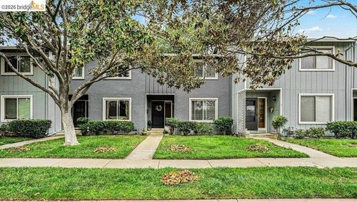 1454 Newhall Pkwy, Concord, CA, 94521-3012 | Card Image