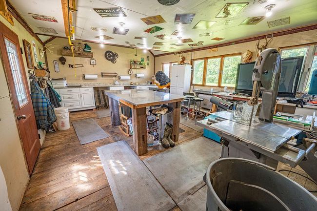 Mancave | Image 17