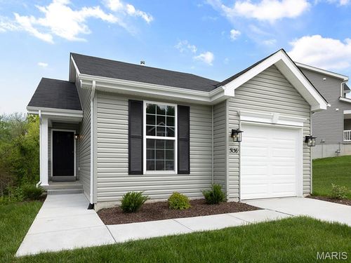 3128 White Pine Dr, Imperial, MO, 63052-3012 | Card Image