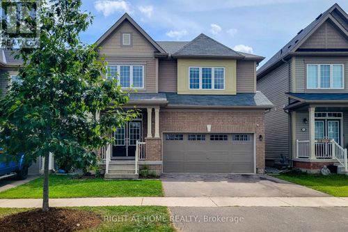 11 Esther Crescent, Thorold (Hurricane/Merrittville), ON, L3B0E9 | Card Image
