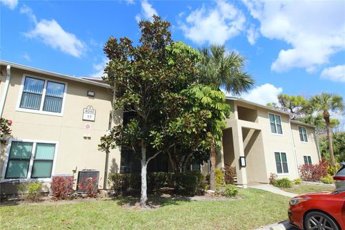 1725-4040 Crockers Lake Blvd, Sarasota, FL, 34238-5543 | Card Image