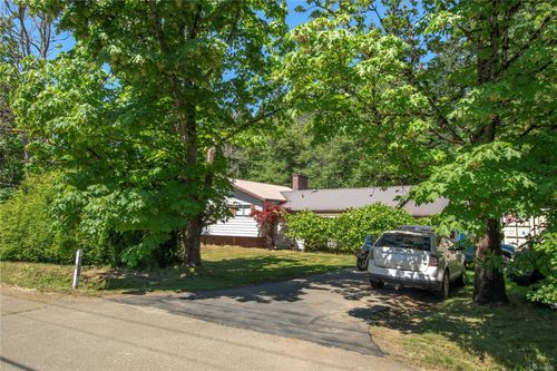 7602 Island Highway, Black Creek, BC, V9J1G3 | Card Image