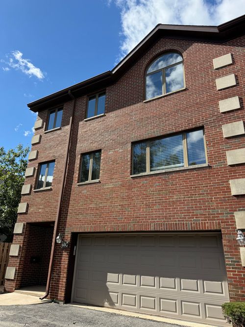 g-60 S Dee Rd, Park Ridge, IL, 60068-3731 | Card Image