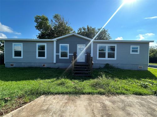 2304 Peach Street, High Island, TX, 77623 | Card Image