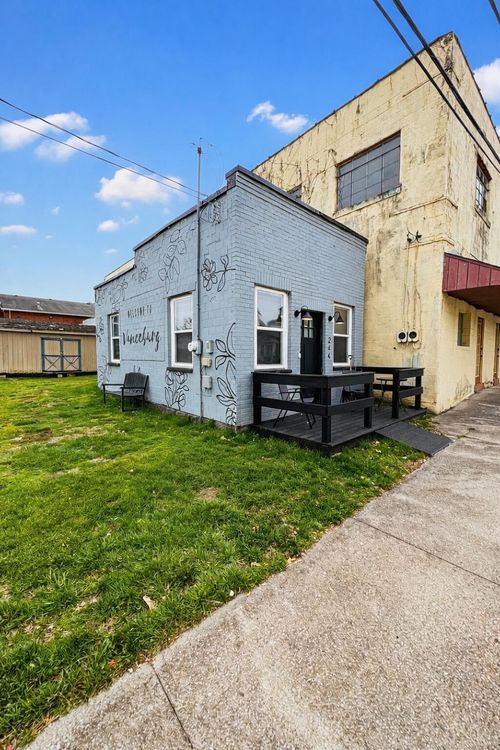 244 Main St, Vanceburg, KY, 41179-1034 | Card Image