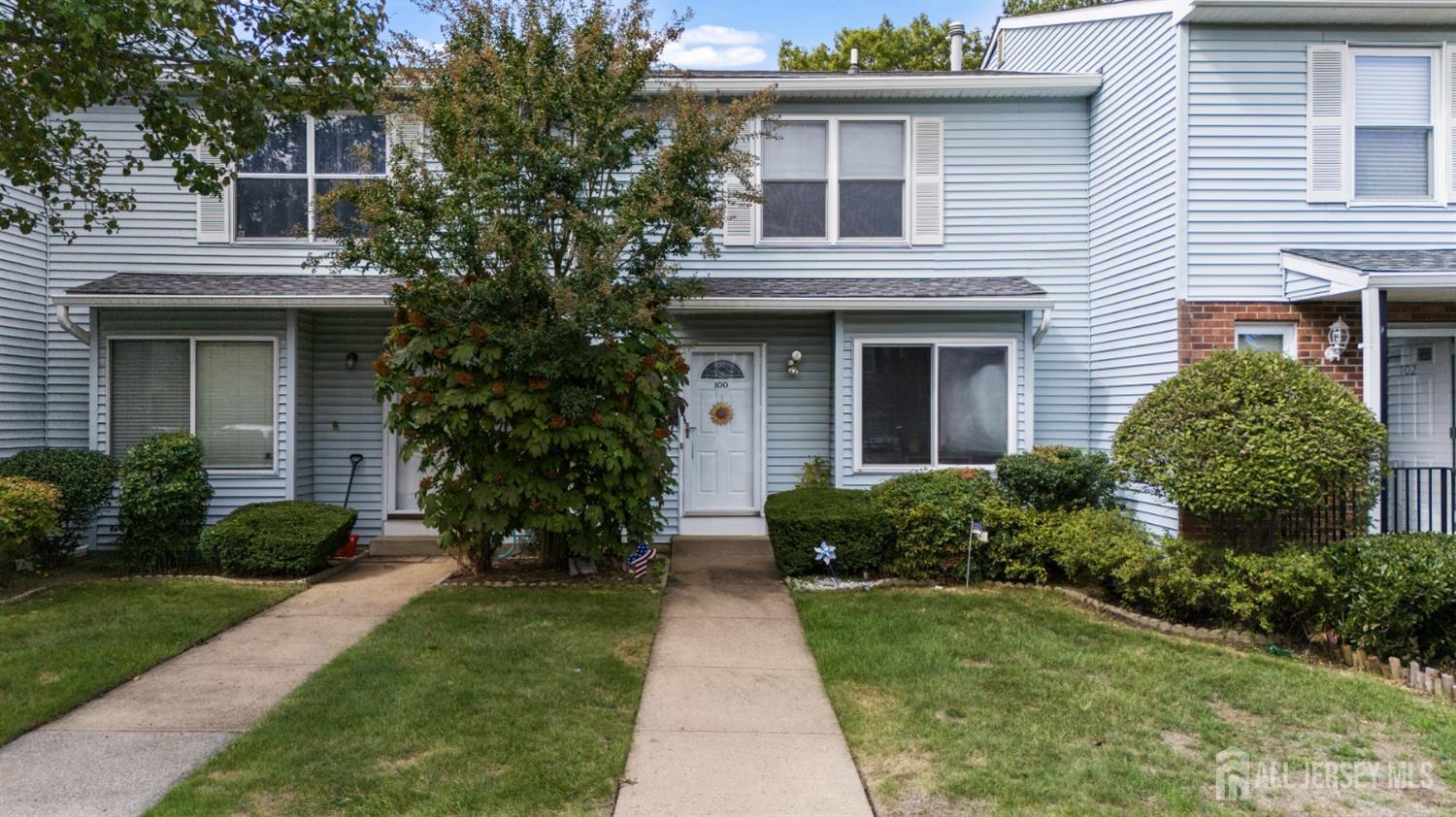 Brookview Cir, Jamesburg, NJ 08831