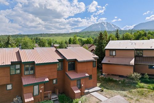 329 N Chipmunk Cir, Silverthorne, CO, 80498-9205 | Card Image