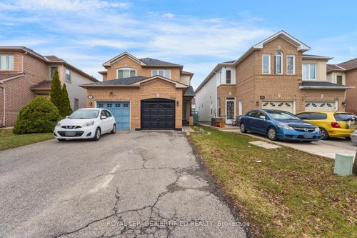 299 Pressed Brick Drive N, Brampton, ON, L6V4L2 | Card Image
