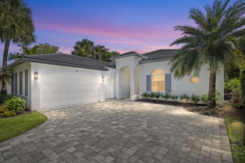 118 N Village Way, Jupiter, FL, 33458-7818 | Card Image