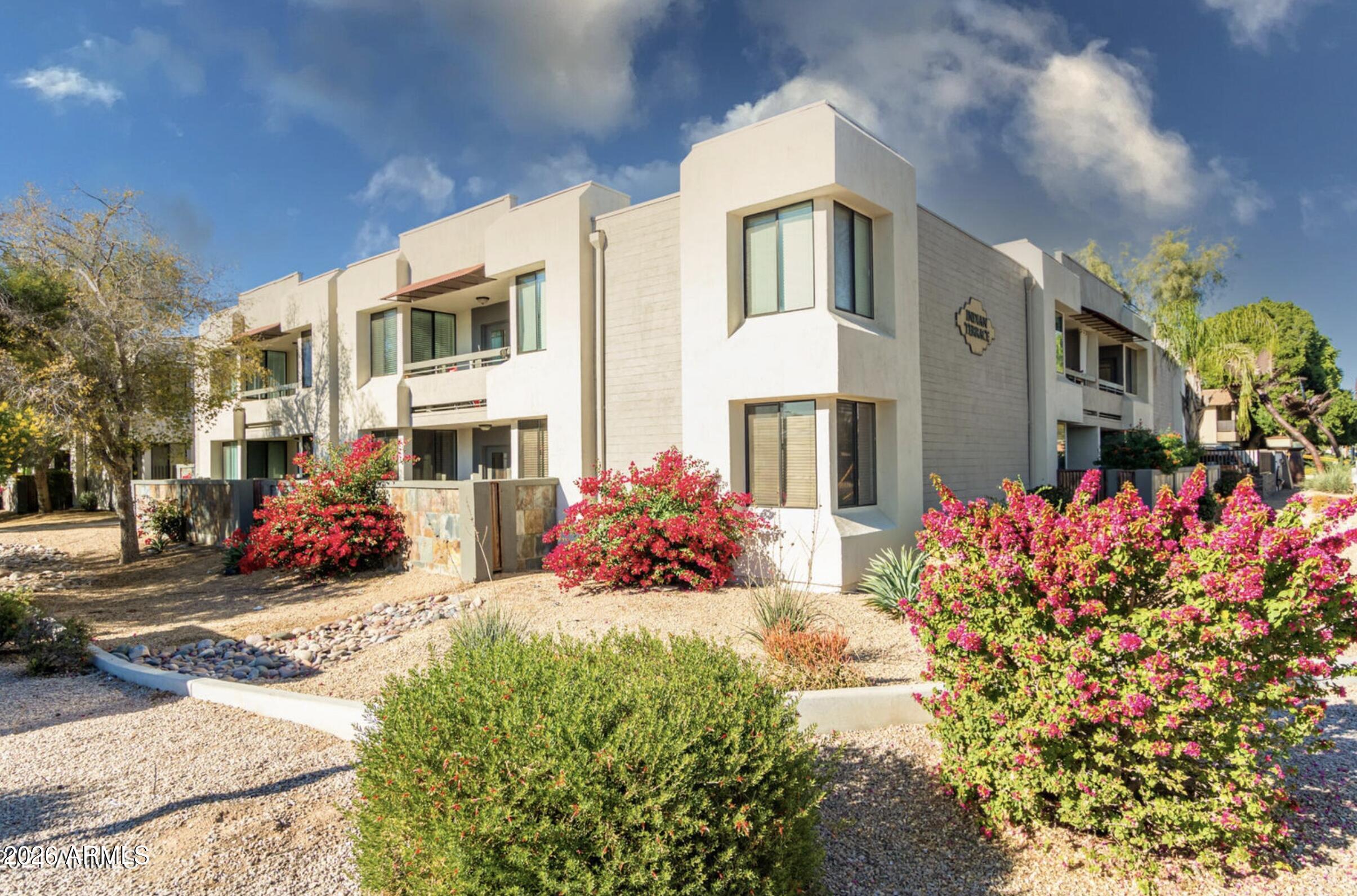 Residential Lease in Scottsdale 2