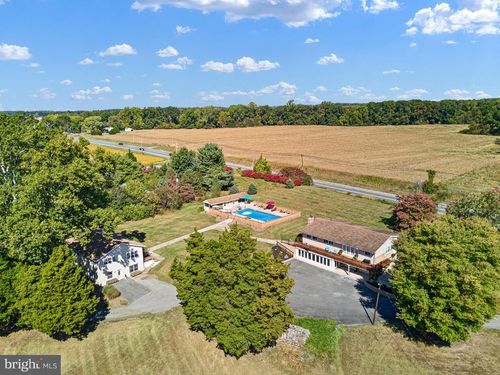 5756 Summit Bridge Rd, TOWNSEND, DE, 19734-9366 | Card Image