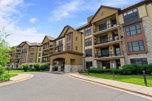 apt-112-1320 Riverside Ln, Mendota Heights, MN, 55118-1753 | Card Image