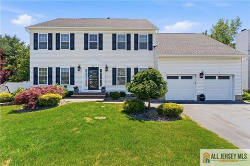 23 Lark Dr, South River, NJ, 08882-2605 | Card Image
