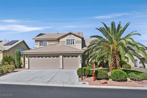 5104 Burr Oak Dr, Las Vegas, NV, 89130-3636 | Card Image