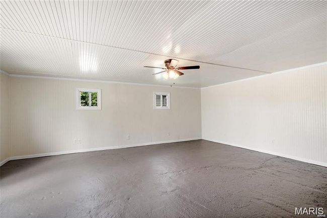 Family Room | Image 14