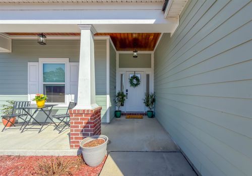 10 Stone Way, Crawfordville, FL, 32327-0697 | Card Image