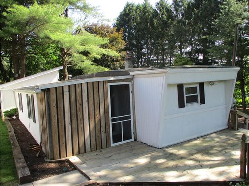 713 Engler Rd, Nazareth, PA, 18064-9385 | Card Image