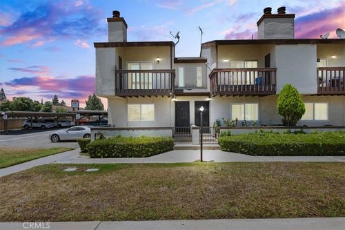 apt-6-9100 Acacia Ave, Fontana, CA, 92335-4789 | Card Image