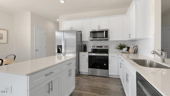 Kitchen | Image 9