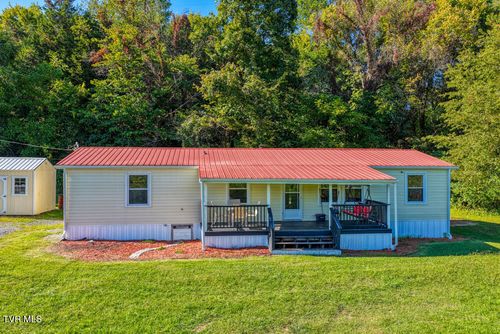 211 Country Ln, Church Hill, TN, 37642-4447 | Card Image