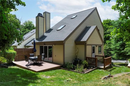 3501 Homestead Ct, Peekskill, NY, 10566-6902 | Card Image