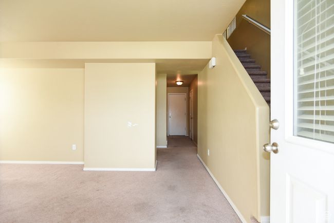 Interior space | Image 8