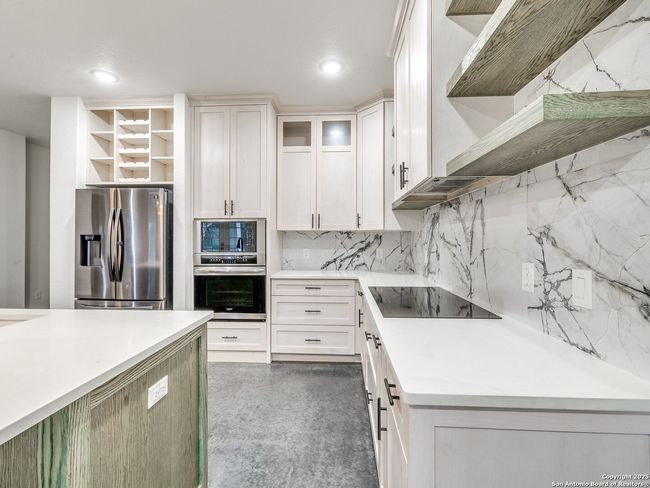 656 Fawn Dr, House other with 3 bedrooms, 2 bathrooms and null parking in Spring Branch TX | Image 34