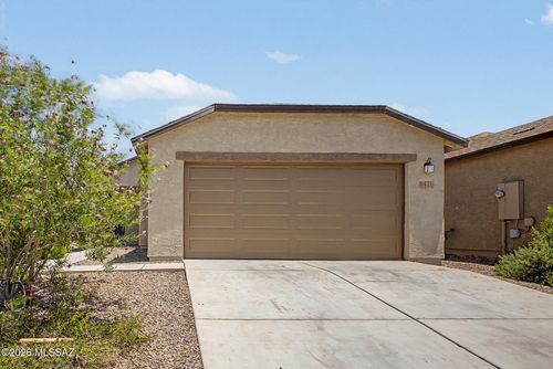 6421 S Ambarella Dr, Tucson, AZ, 85756-0124 | Card Image