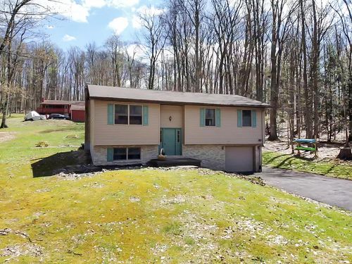 618 Black Swan Rd, Dubois, PA, 15801 | Card Image