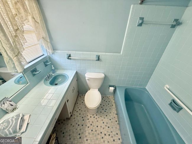 21 Pine St, House other with 3 bedrooms, 2 bathrooms and null parking in Hazlehurst GA | Image 24