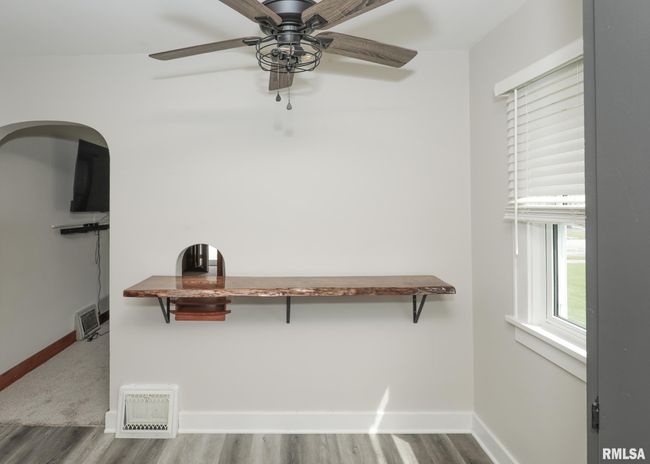 110 18 Th Ave, House other with 3 bedrooms, 1 bathrooms and null parking in Moline IL | Image 14