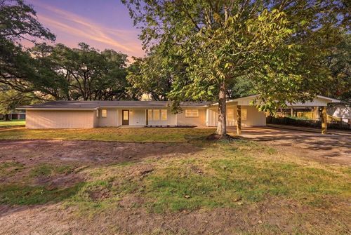 2144 Florida St, Nome, TX, 77629 | Card Image