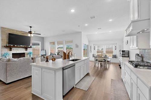 205 Lakewood Ln, Ponder, TX, 76259-1008 | Card Image