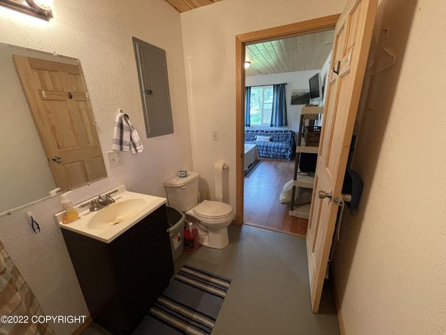 Bathroom | Image 14