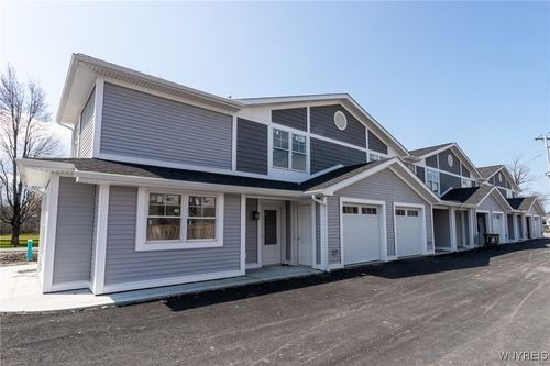 8983 Iroquois St, Angola, NY, 14006-9688 | Card Image